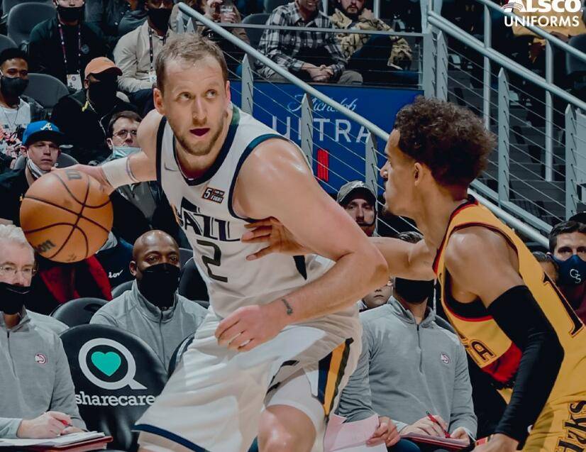 关于埃因霍温手感冰凉备战足总杯里昂内部会议纪要流出——清晨主帅复盘，现场解说直呼：姆巴佩连续二十场比赛得分超过势不可挡的信息米乐官网app